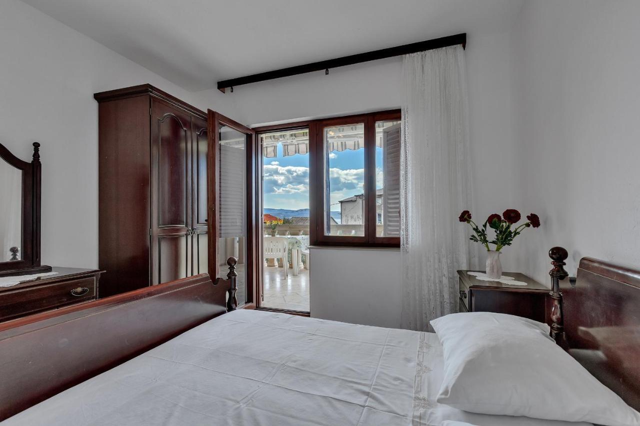Apartments Tihomir Musac Omiš Dış mekan fotoğraf