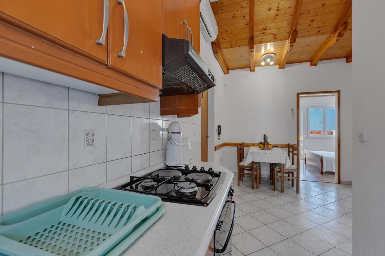 Apartments Tihomir Musac Omiš Dış mekan fotoğraf