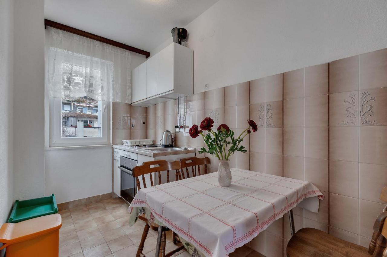 Apartments Tihomir Musac Omiš Dış mekan fotoğraf