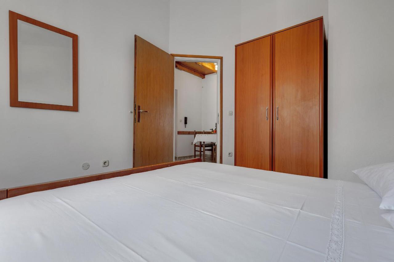 Apartments Tihomir Musac Omiš Dış mekan fotoğraf